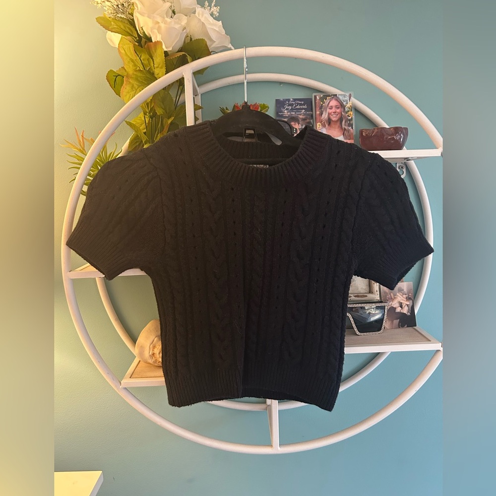 Free People knit top!!